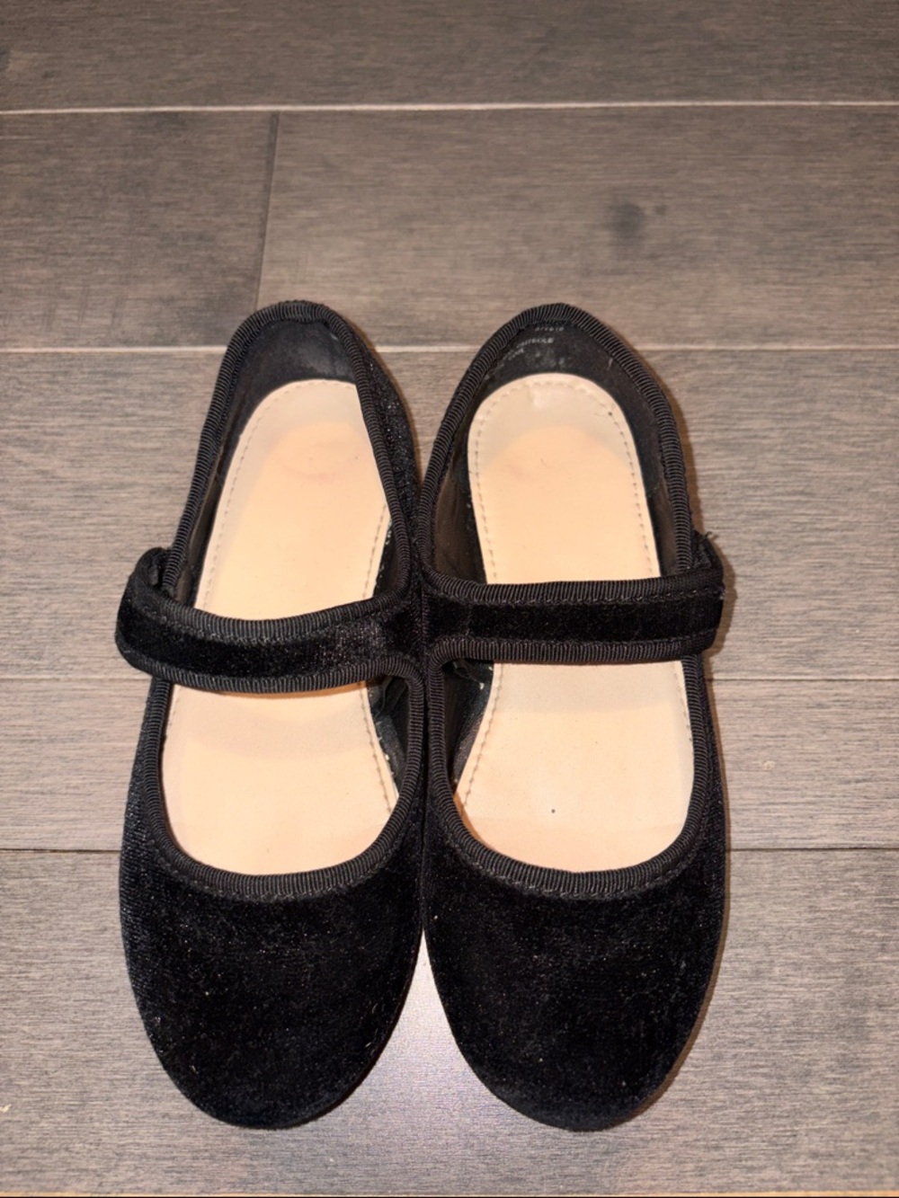 Girls' Black Mary Jane Velcro Shoes